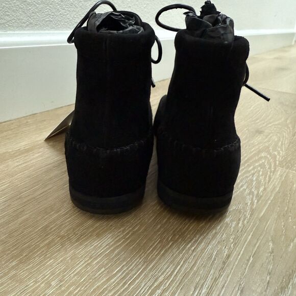 NEW TOTEME ‘The High Top’ Suede Loafers Moccasins Boot Black Sz 37 / 7 6.5 $660+ - Picture 6 of 16